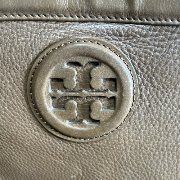 Tory Burch Brown Structured Shoulder Bag with Gold Hardware - Picture 5 of 6